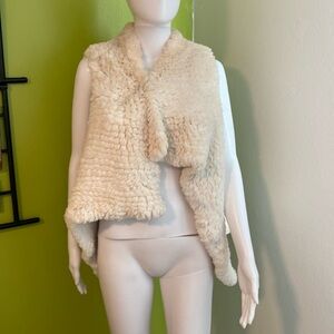 Bagatelle Fur Vest.  Size M